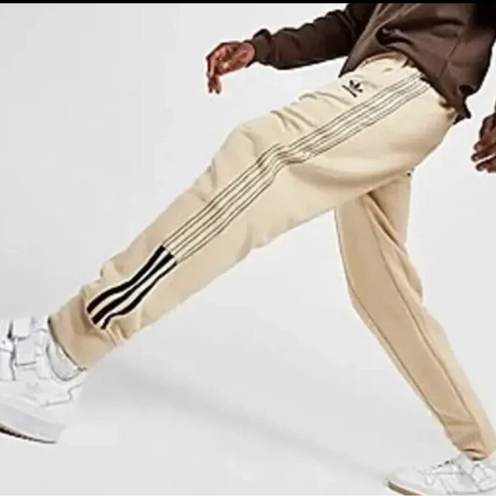 Adidas Original Fleece Joggers Size Large Beige/ Black - Picture 4 of 16
